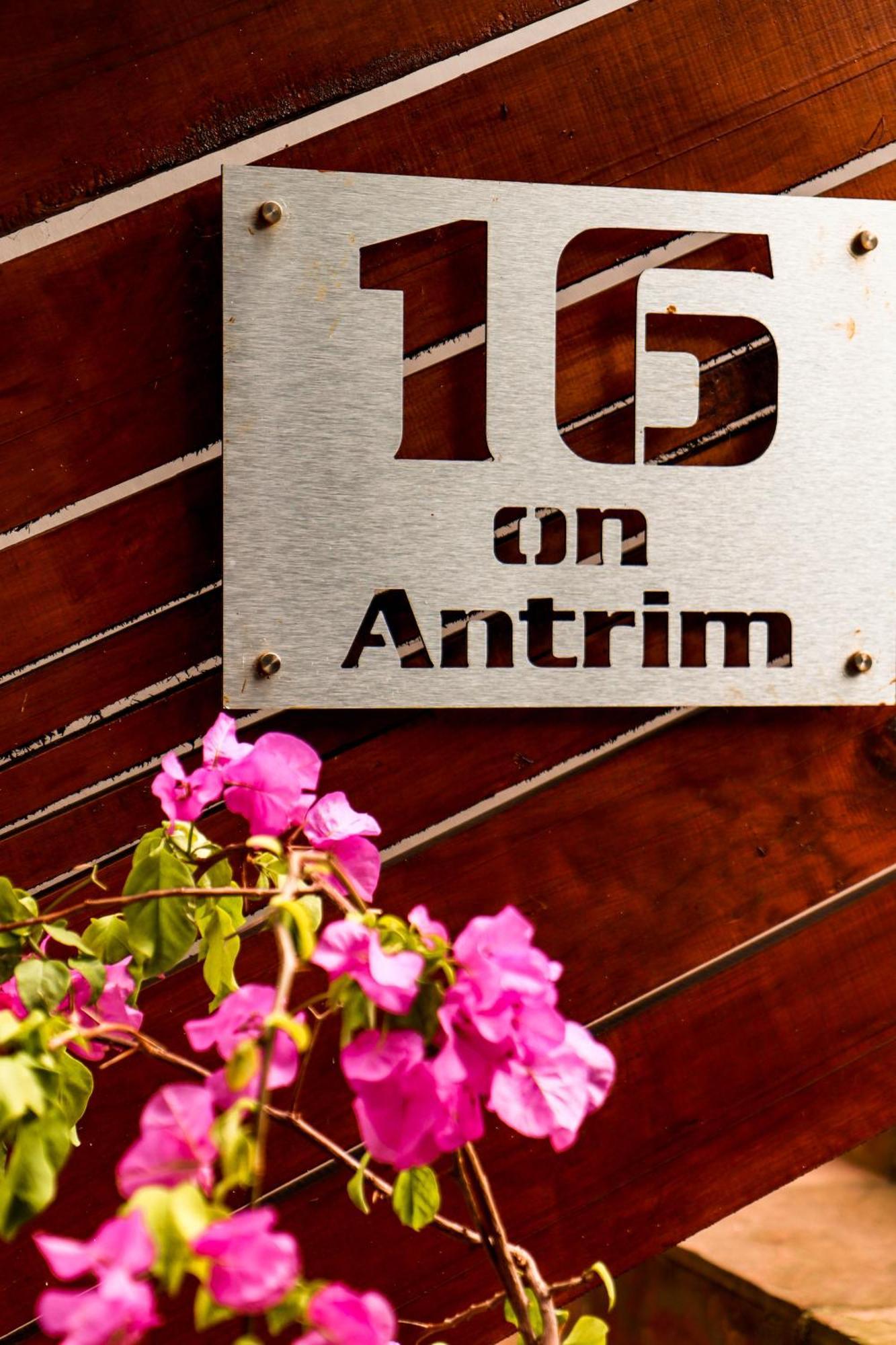 허머너스 16 On Antrim 아파트 외부 사진